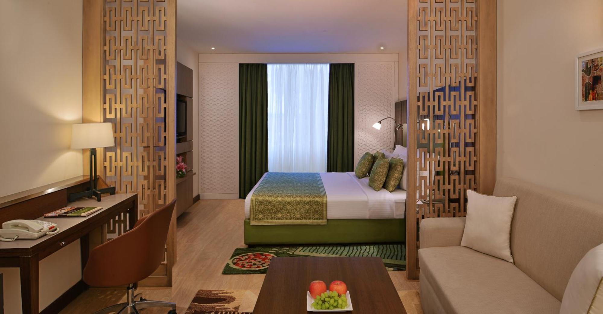 Best Western Plus Джаландхар Екстериор снимка